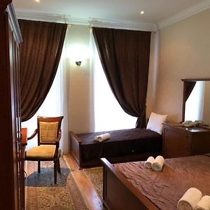 Swan Hotel